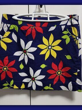 LOUD MOUTH || Ladies Floral Print Skort (SIZE 6)